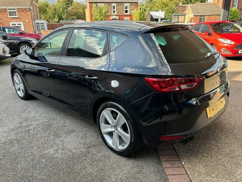 SEAT Leon TSI FR TECHNOLOGY 5