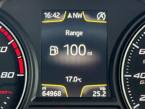 SEAT Leon TSI FR TECHNOLOGY 13