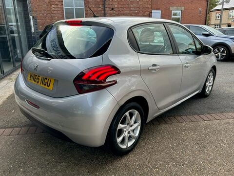 Peugeot 208 ACTIVE 3