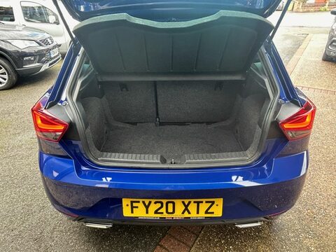 SEAT Ibiza TSI FR 8