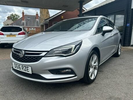 Vauxhall Astra SRI NAV CDTI ECOFLEX S/S 2