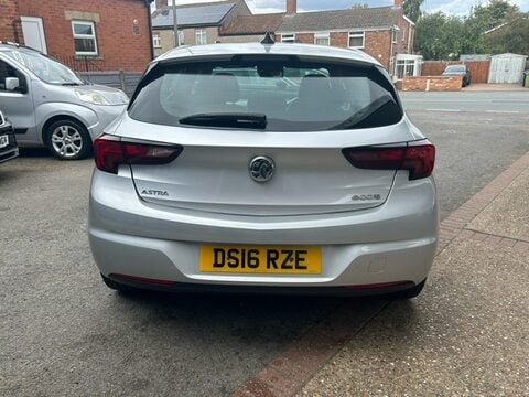 Vauxhall Astra SRI NAV CDTI ECOFLEX S/S 4