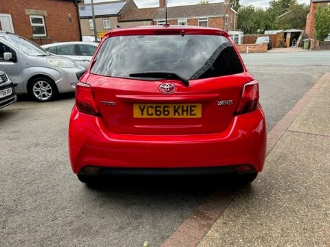 Toyota Yaris D-4D ICON 4