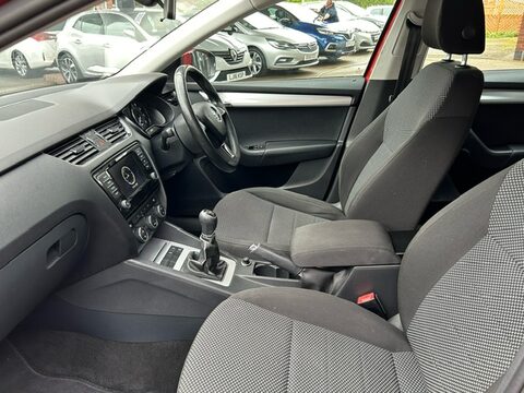 Skoda Octavia SE TDI 9
