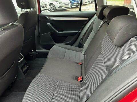 Skoda Octavia SE TDI 10