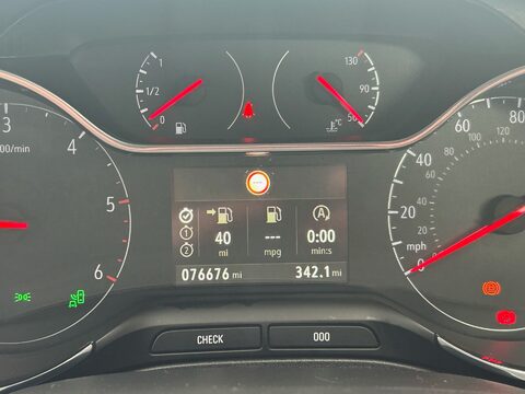 Vauxhall Grandland X SPORT NAV S/S 14