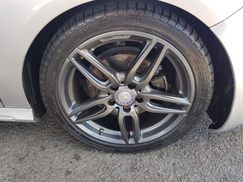 Mercedes-Benz A Class A 180 AMG LINE PREMIUM 4