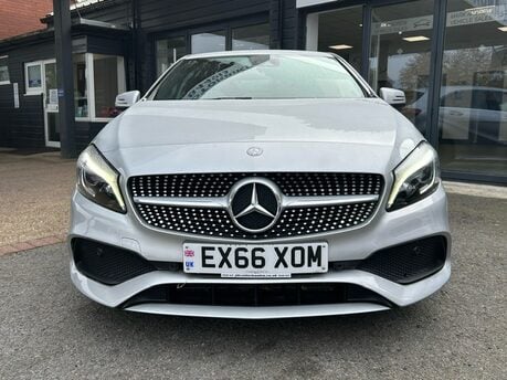 Mercedes-Benz A Class A 180 AMG LINE PREMIUM 3