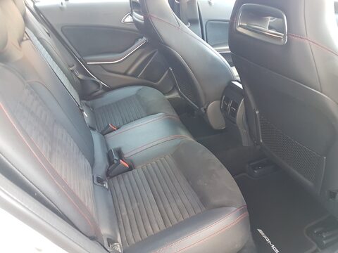 Mercedes-Benz A Class A 180 AMG LINE PREMIUM 19