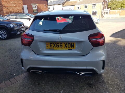 Mercedes-Benz A Class A 180 AMG LINE PREMIUM 9
