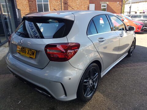 Mercedes-Benz A Class A 180 AMG LINE PREMIUM 7