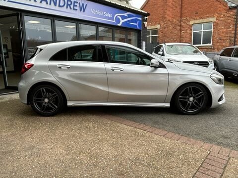 Mercedes-Benz A Class A 180 AMG LINE PREMIUM 2