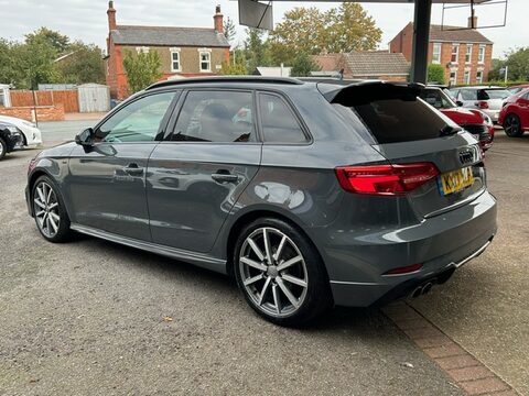 Audi A3 TFSI BLACK EDITION 5