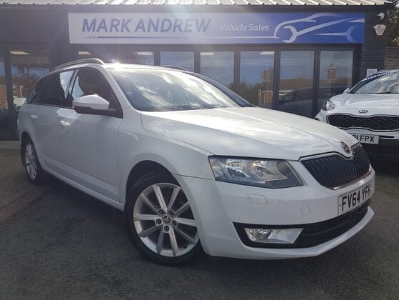 Skoda Octavia ELEGANCE TDI CR ESTATE