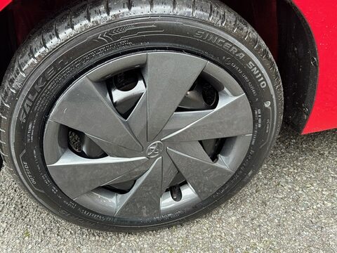 Toyota Aygo VVT-I X-PLAY 9