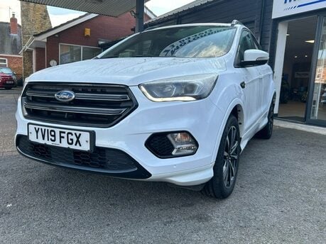 Ford Kuga ST-LINE TDCI 2