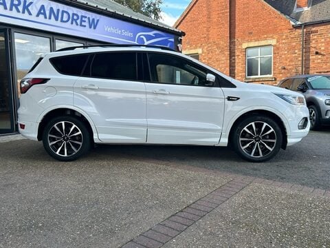 Ford Kuga ST-LINE TDCI 2