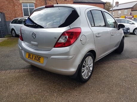 Vauxhall Corsa SE 3