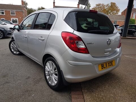Vauxhall Corsa SE 11
