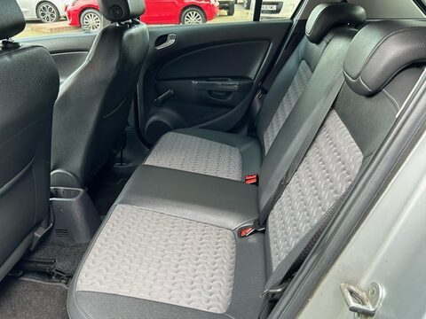 Vauxhall Corsa SE 10