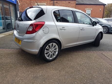 Vauxhall Corsa SE 1