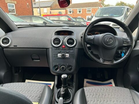 Vauxhall Corsa SE 12