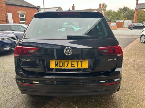 Volkswagen Tiguan SE NAVIGATION TDI BMT DSG 4