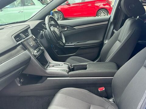 Honda Civic I-DTEC SR 9