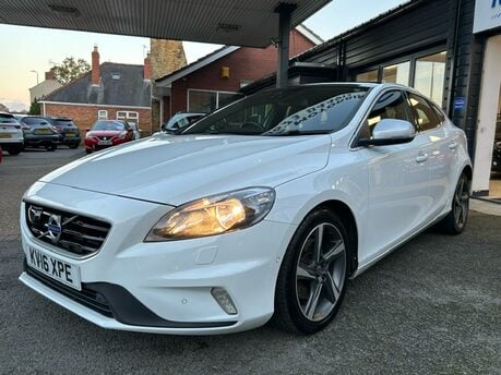 Volvo V40 D2 R-DESIGN NAV 3