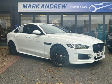 Jaguar XE R-SPORT