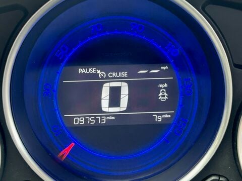 Citroen DS4 E-HDI AIRDREAM DSTYLE 13