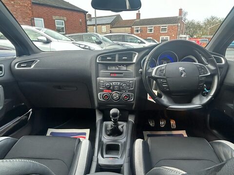 Citroen DS4 E-HDI AIRDREAM DSTYLE 12