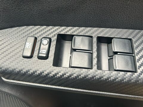 Toyota Rav 4 D-4D INVINCIBLE 15