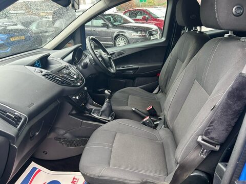 Ford B-Max ZETEC TDCI 9