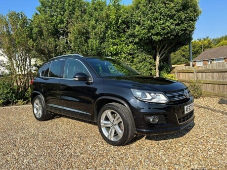 Volkswagen Tiguan 2.0 TDI BlueMotion Tech R-Line DSG 4WD Euro 5 (s/s) 5dr 2