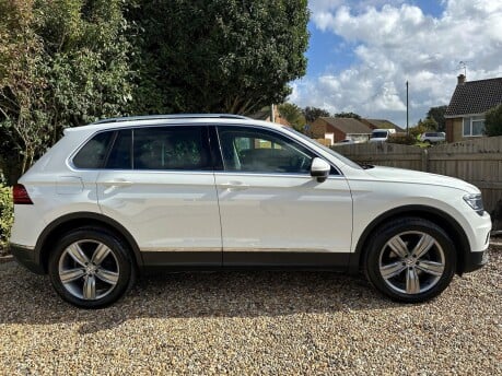 Volkswagen Tiguan 2.0 TDI SEL DSG 4Motion Euro 6 (s/s) 5dr 4