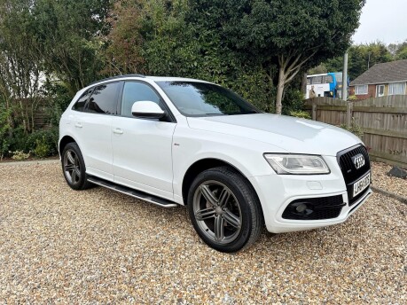 Audi Q5 2.0 TDI S line Plus S Tronic quattro Euro 5 (s/s) 5dr 4