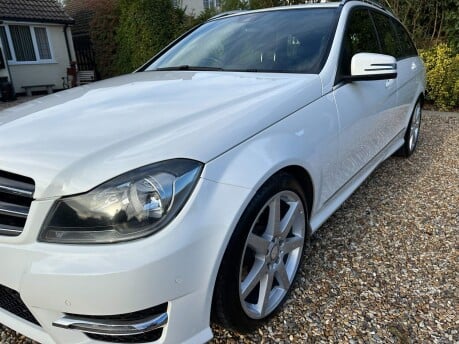 Mercedes-Benz C Class 2.1 C220 CDI AMG Sport Edition G-Tronic+ Euro 5 (s/s) 5dr 5