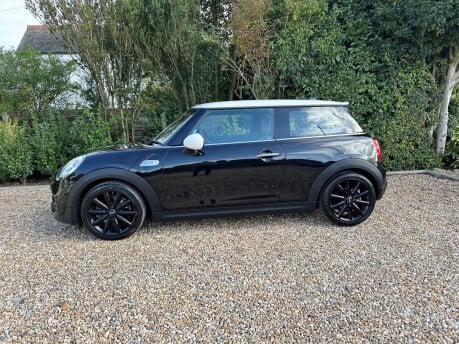 Mini Hatch 2.0 Cooper SD Auto Euro 6 (s/s) 3dr 3