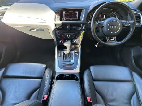 Audi Q5 2.0 TDI S line S Tronic quattro Euro 5 (s/s) 5dr 20