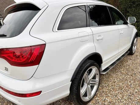 Audi Q7 3.0 TDI V6 S line Plus Tiptronic quattro Euro 5 (s/s) 5dr 8