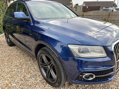 Audi Q5 3.0 TDI V6 S line Plus S Tronic quattro Euro 5 (s/s) 5dr 9