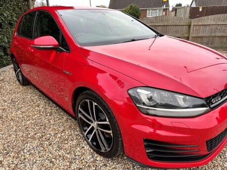 Volkswagen Golf 2.0 TDI BlueMotion Tech GTD Euro 6 (s/s) 5dr 7