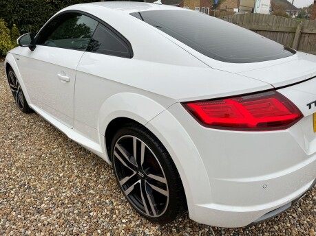 Audi TT 2.0 TDI ultra S line Euro 6 (s/s) 3dr 10