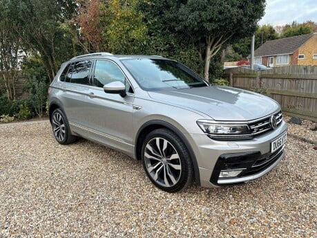 Volkswagen Tiguan 2.0 TDI BlueMotion Tech R-Line Euro 6 (s/s) 5dr 4