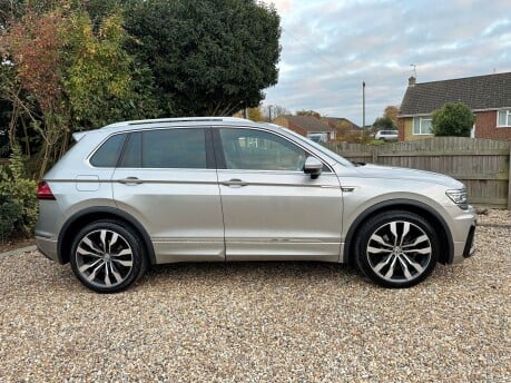 Volkswagen Tiguan 2.0 TDI BlueMotion Tech R-Line Euro 6 (s/s) 5dr 6