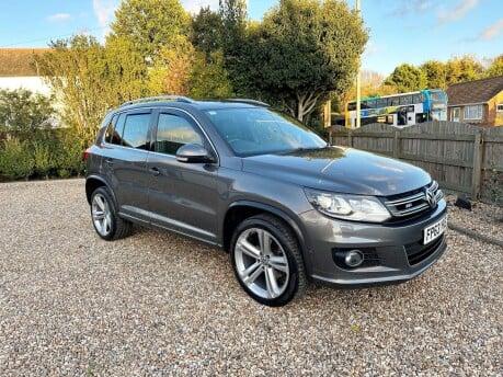 Volkswagen Tiguan 2.0 TDI BlueMotion Tech R-Line 4WD Euro 5 (s/s) 5dr 2