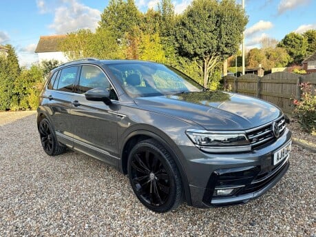 Volkswagen Tiguan 2.0 TDI R-Line Euro 6 (s/s) 5dr 4