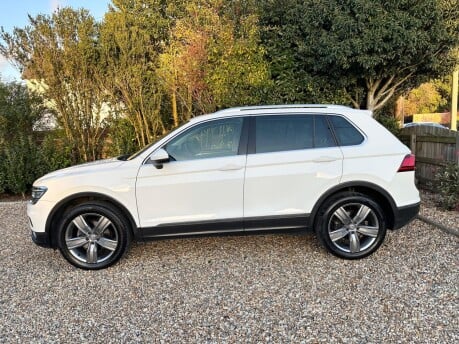 Volkswagen Tiguan 2.0 TDI BlueMotion Tech SEL 4Motion Euro 6 (s/s) 5dr 5