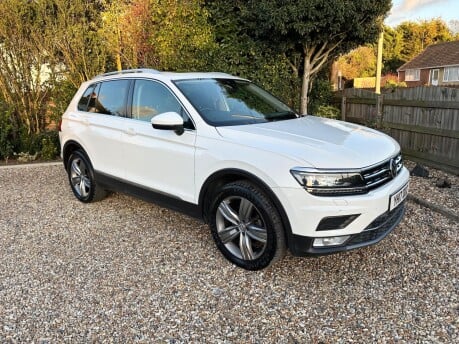 Volkswagen Tiguan 2.0 TDI BlueMotion Tech SEL 4Motion Euro 6 (s/s) 5dr 4